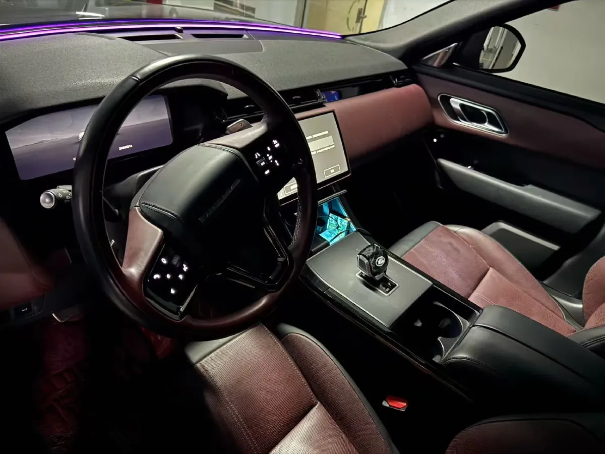 2024 Land Rover Range Rover Velar 2.0T 250HP L4 8AT,autocango,china used car exporter,china ev exporter,chinese used car exporter,chinese used ev exporter