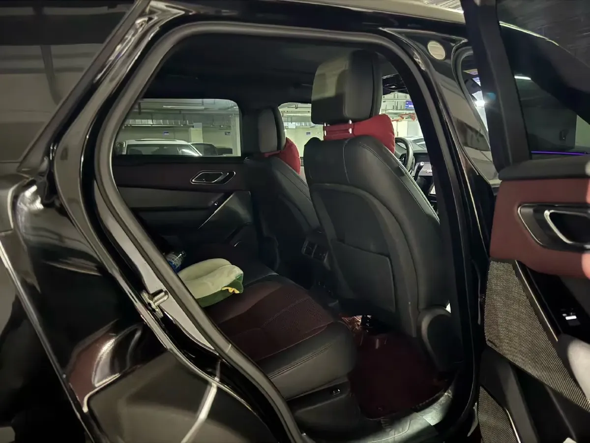 2024 Land Rover Range Rover Velar 2.0T 250HP L4 8AT,autocango,china used car exporter,china ev exporter,chinese used car exporter,chinese used ev exporter