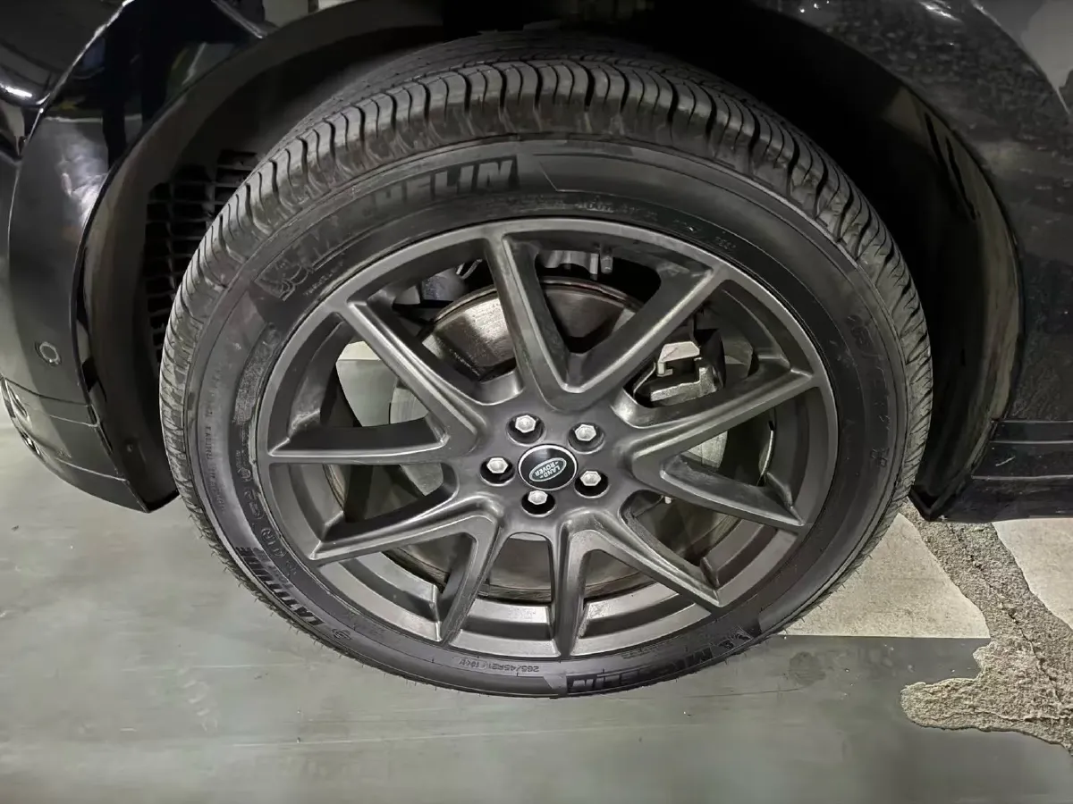 2024 Land Rover Range Rover Velar 2.0T 250HP L4 8AT,autocango,china used car exporter,china ev exporter,chinese used car exporter,chinese used ev exporter