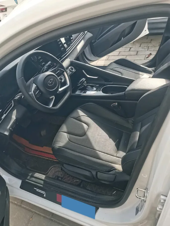 2022 Hyundai Elantra 1.5L 115HP L4 CVT,autocango,china used car exporter,china ev exporter,chinese used car exporter,chinese used ev exporter