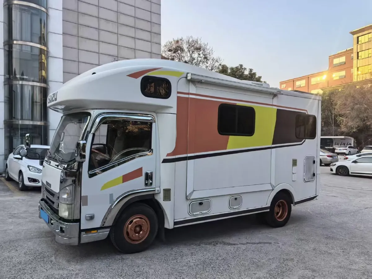 2007 Mitsubishi Pajero 3.8L 237HP V6 5AT,autocango,china used car exporter,china ev exporter,chinese used car exporter,chinese used ev exporter