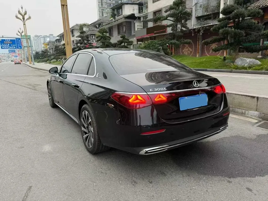 2025 Mercedes-Benz E Class 2.0T 258HP L4 9AT,autocango,china used car exporter,china ev exporter,chinese used car exporter,chinese used ev exporter