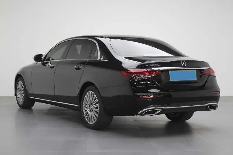2022 Mercedes-Benz E Class 2.0T 258HP L4 9AT,autocango,china used car exporter,china ev exporter,chinese used car exporter,chinese used ev exporter