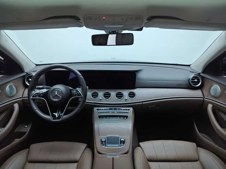 2022 Mercedes-Benz E Class 2.0T 258HP L4 9AT,autocango,china used car exporter,china ev exporter,chinese used car exporter,chinese used ev exporter