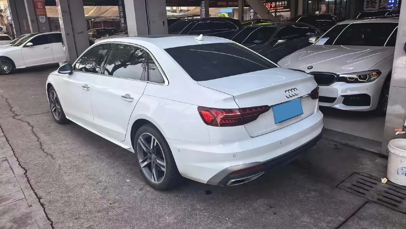 2020 Audi A4L 2.0T 190HP L4 7DCT,autocango,china used car exporter,china ev exporter,chinese used car exporter,chinese used ev exporter