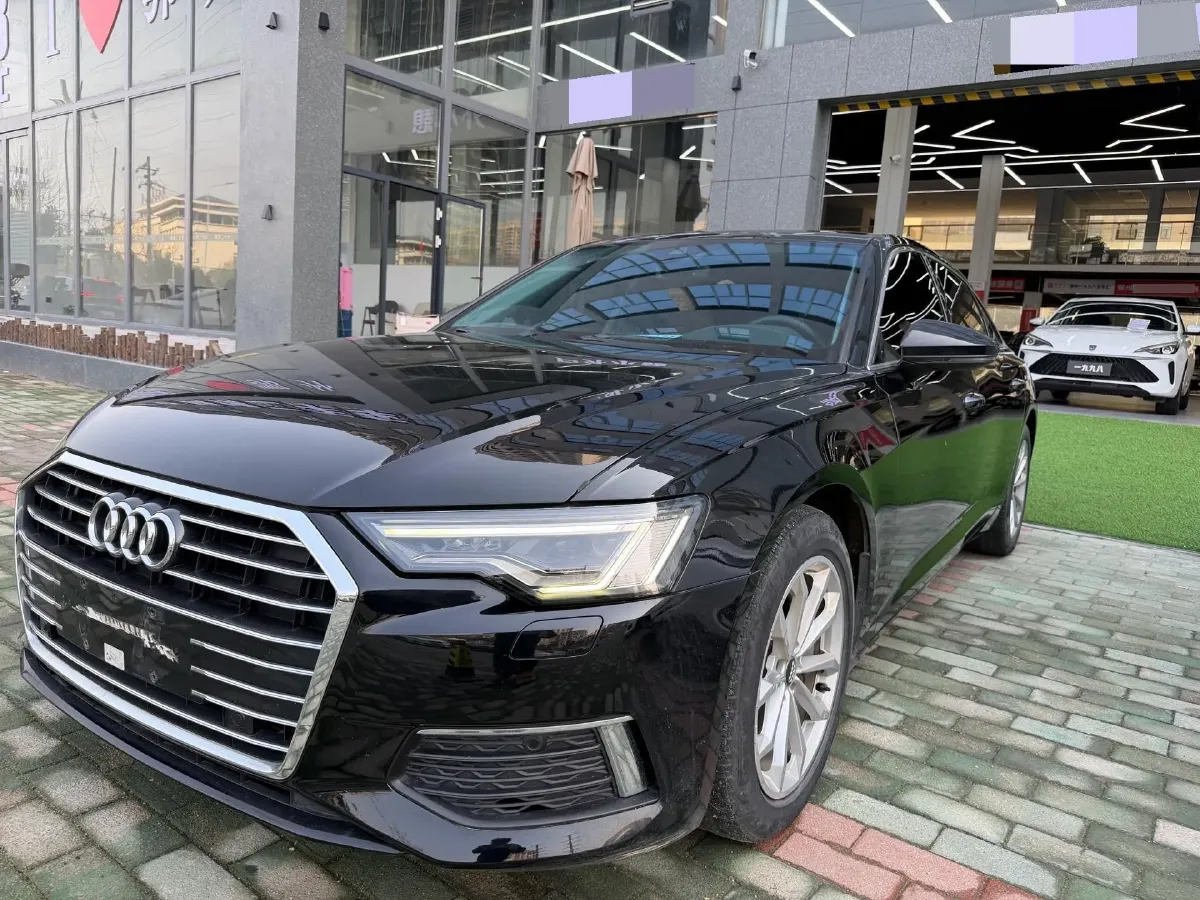 2020 Audi A6L 2.0T 190HP L4 7DCT,autocango,china used car exporter,china ev exporter,chinese used car exporter,chinese used ev exporter