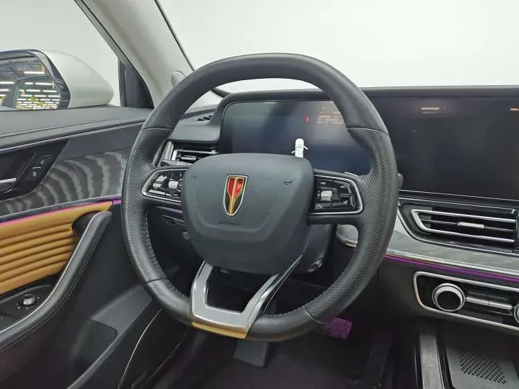 2023 HongQi HS5 2.0T 252HP L4 8AT,autocango,china used car exporter,china ev exporter,chinese used car exporter,chinese used ev exporter