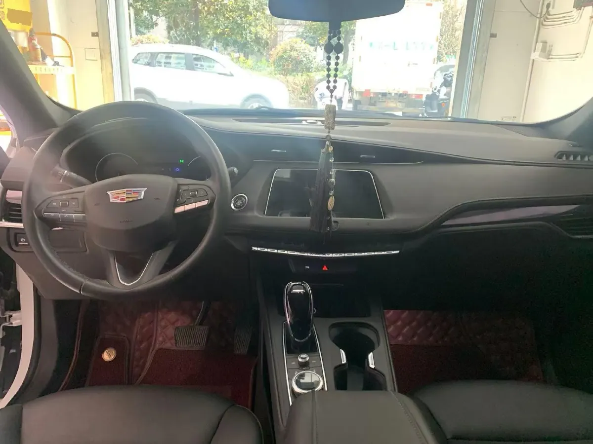 2020 Cadillac XT4 2.0T 241HP L4 9AT,autocango,china used car exporter,china ev exporter,chinese used car exporter,chinese used ev exporter