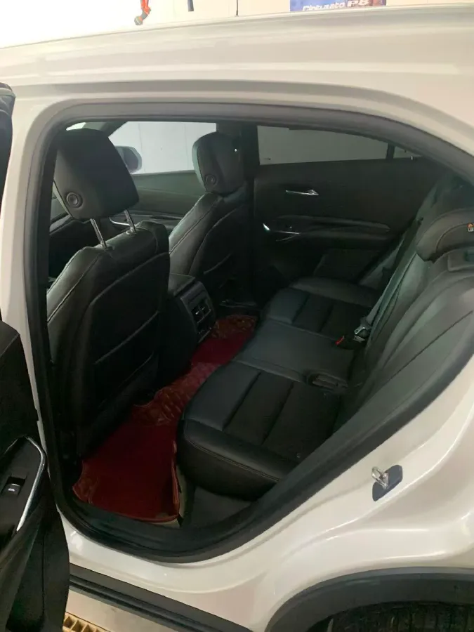 2020 Cadillac XT4 2.0T 241HP L4 9AT,autocango,china used car exporter,china ev exporter,chinese used car exporter,chinese used ev exporter