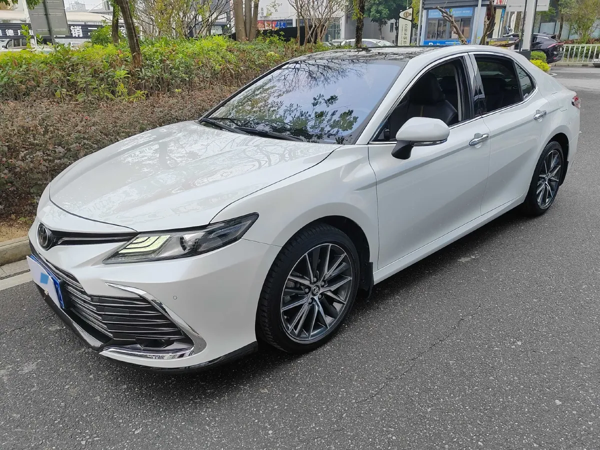 2021 Toyota Camry 2.5L 209HP L4 8AT,autocango,china used car exporter,china ev exporter,chinese used car exporter,chinese used ev exporter