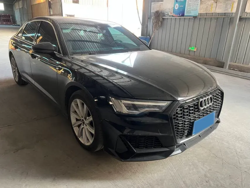 2024 Audi A6L 2.0T 245HP L4 7DCT,autocango,china used car exporter,china ev exporter,chinese used car exporter,chinese used ev exporter