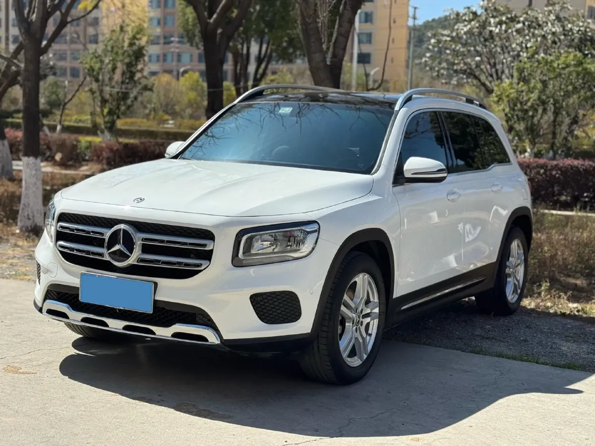 2020 Mercedes-Benz GLB Class 1.3T 136HP L4 7DCT,autocango,china used car exporter,china ev exporter,chinese used car exporter,chinese used ev exporter