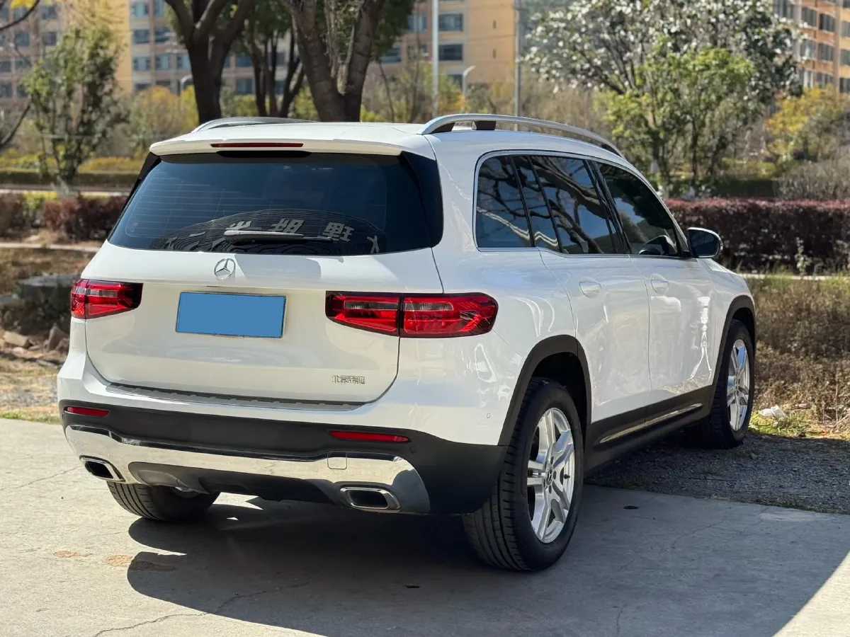 2020 Mercedes-Benz GLB Class 1.3T 136HP L4 7DCT,autocango,china used car exporter,china ev exporter,chinese used car exporter,chinese used ev exporter