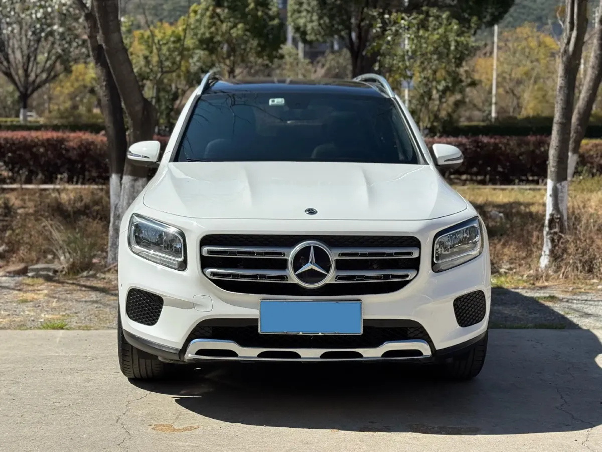 2020 Mercedes-Benz GLB Class 1.3T 136HP L4 7DCT,autocango,china used car exporter,china ev exporter,chinese used car exporter,chinese used ev exporter