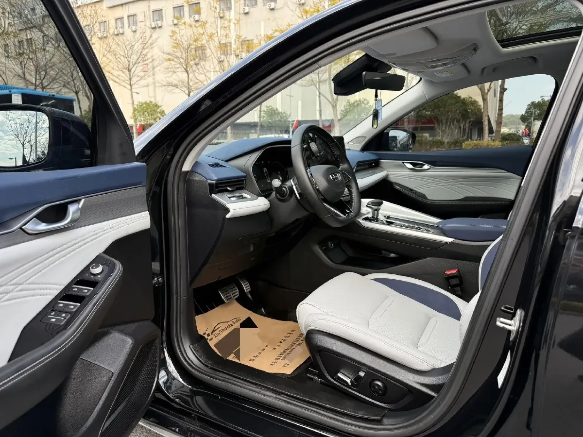 2021 Geely Preface 2.0T 190HP L4 7DCT,autocango,china used car exporter,china ev exporter,chinese used car exporter,chinese used ev exporter