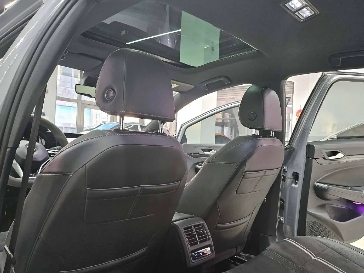 2021 Volkswagen Golf 1.4T 150HP L4 7DCT,autocango,china used car exporter,china ev exporter,chinese used car exporter,chinese used ev exporter