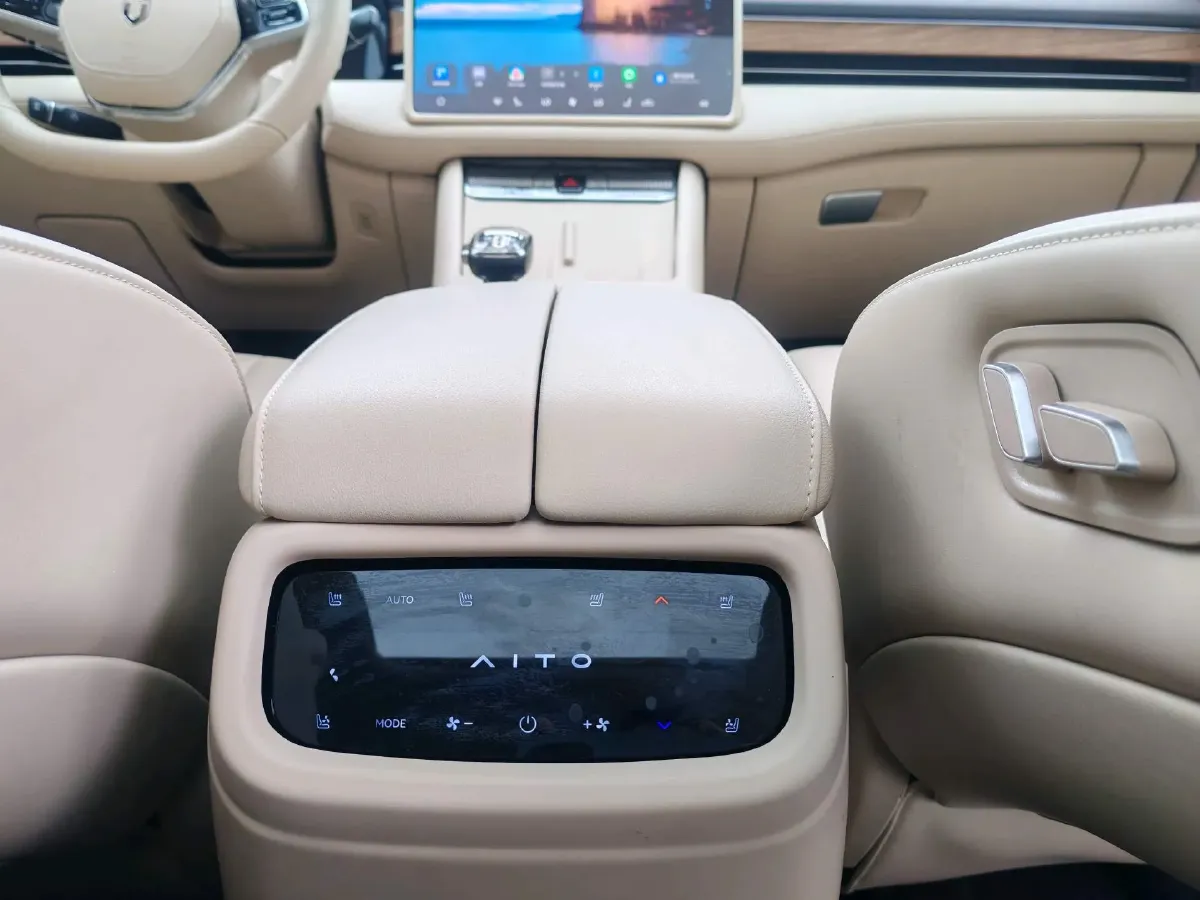 2024 Ford Transit 2.0T 143HP L4 9AT,autocango,china used car exporter,china ev exporter,chinese used car exporter,chinese used ev exporter