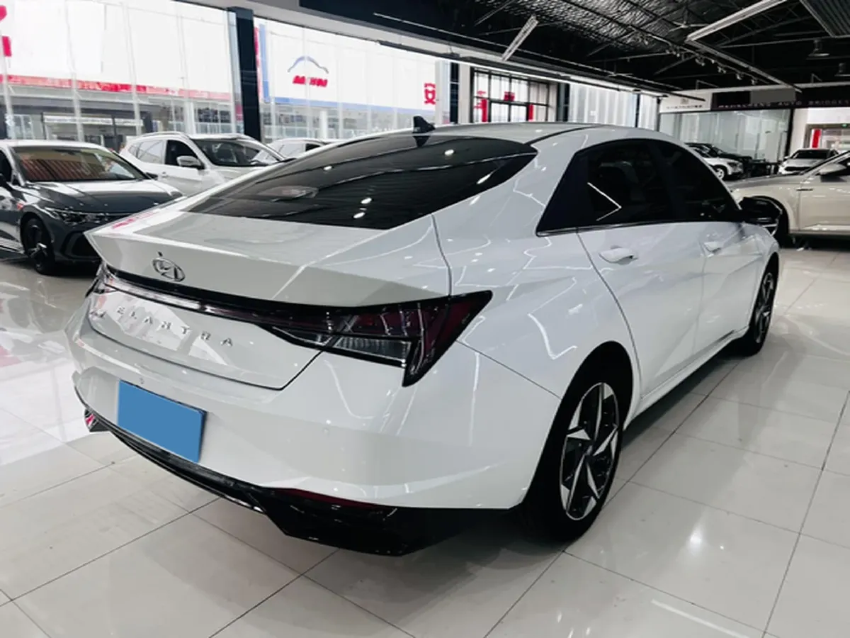 2022 Hyundai Elantra 1.5L 115HP L4 CVT,autocango,china used car exporter,china ev exporter,chinese used car exporter,chinese used ev exporter