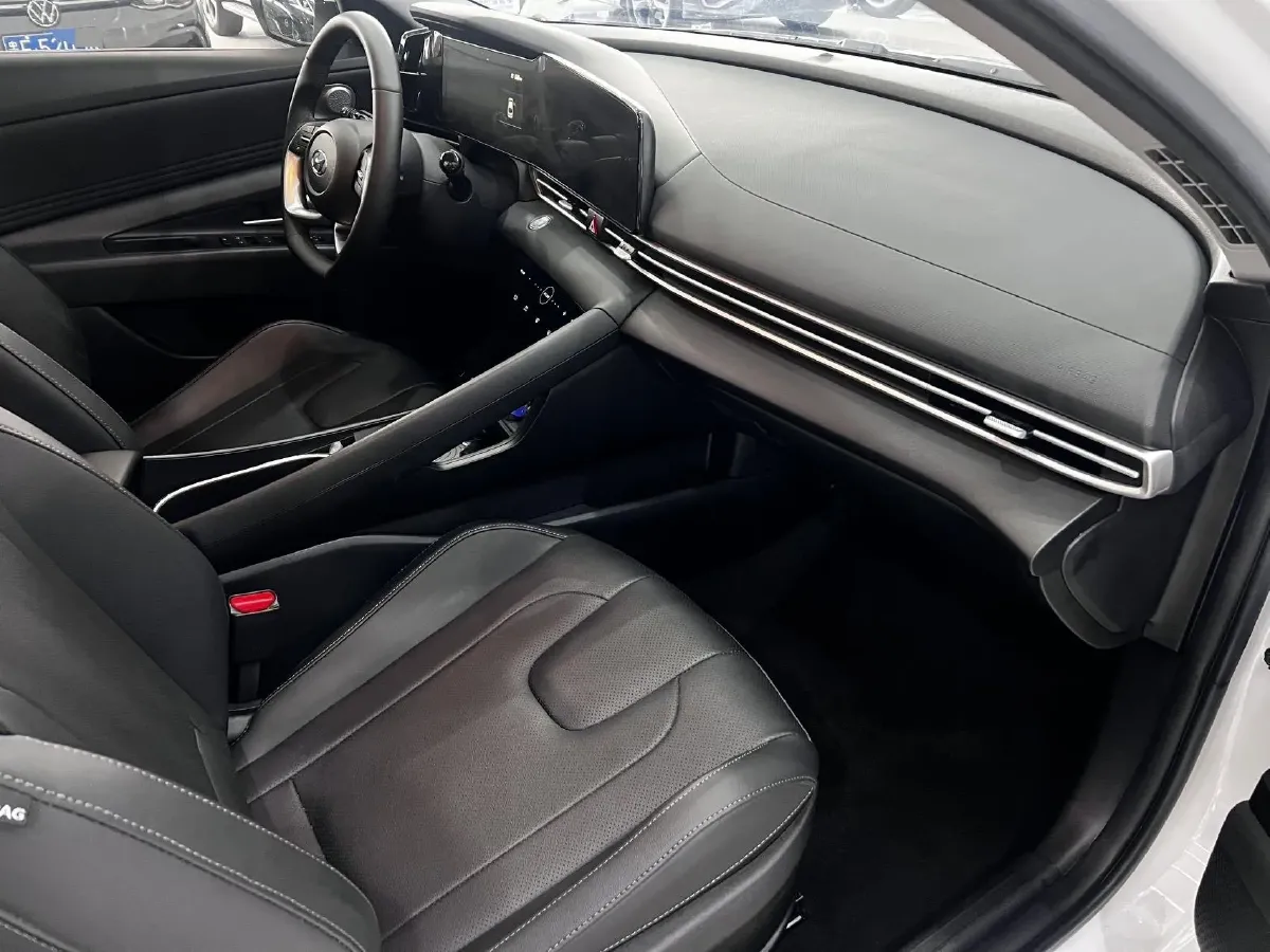 2022 Hyundai Elantra 1.5L 115HP L4 CVT,autocango,china used car exporter,china ev exporter,chinese used car exporter,chinese used ev exporter