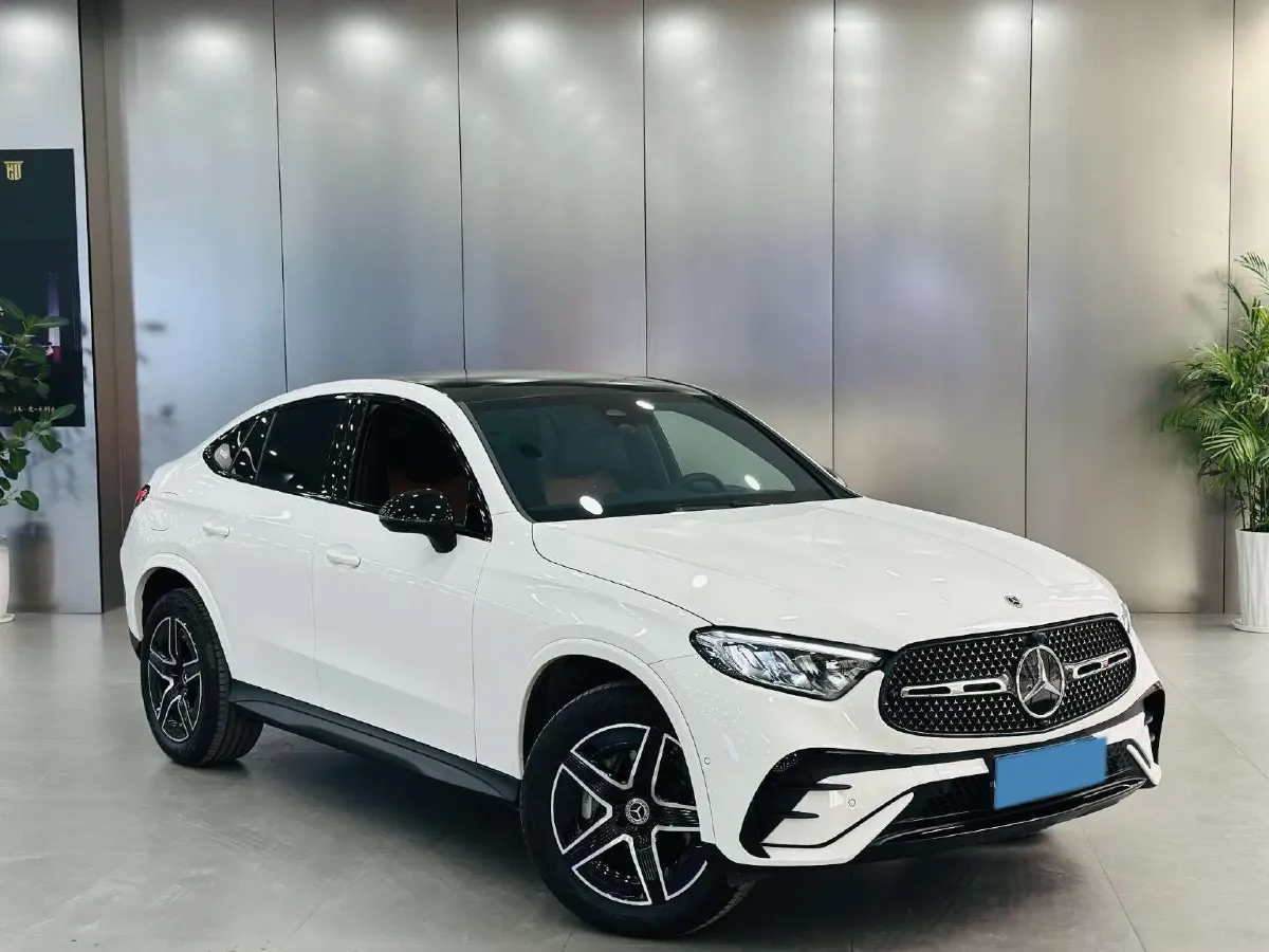 2024 Mercedes-Benz GLC Coupe 2.0T 204HP L4 9AT,autocango,china used car exporter,china ev exporter,chinese used car exporter,chinese used ev exporter