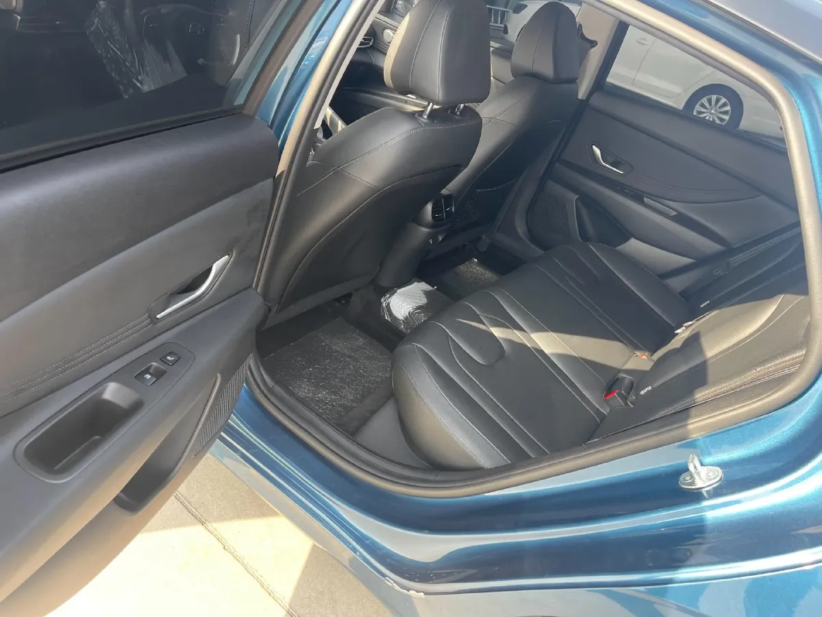 2023 Hyundai Elantra 1.5L 115HP L4 CVT,autocango,china used car exporter,china ev exporter,chinese used car exporter,chinese used ev exporter