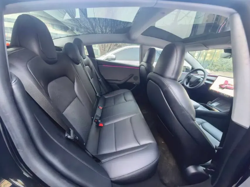 2025 Tesla Model 3 BEV 62.5KWH,autocango,china used car exporter,china ev exporter,chinese used car exporter,chinese used ev exporter