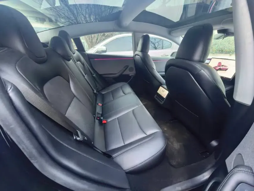 2025 Tesla Model 3 BEV 62.5KWH,autocango,china used car exporter,china ev exporter,chinese used car exporter,chinese used ev exporter