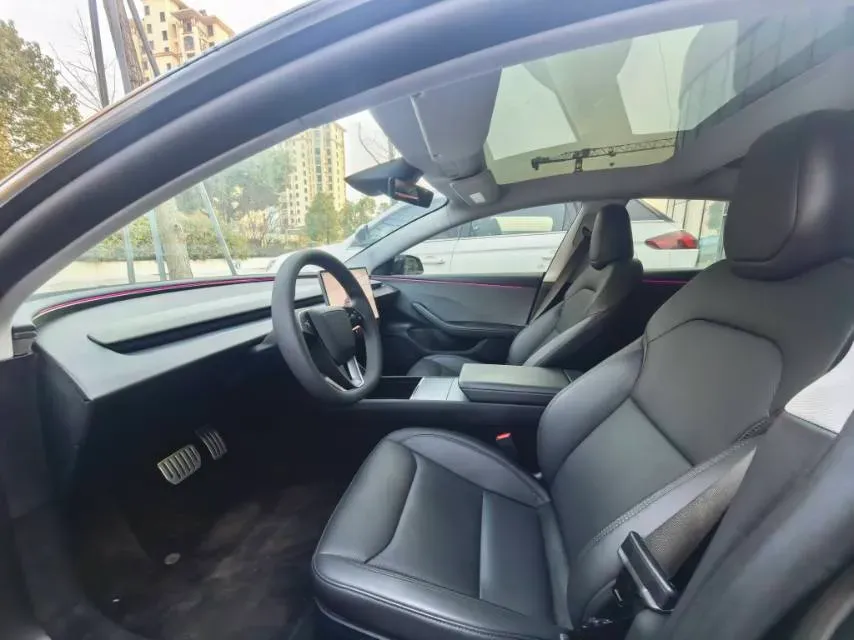 2025 Tesla Model 3 BEV 62.5KWH,autocango,china used car exporter,china ev exporter,chinese used car exporter,chinese used ev exporter