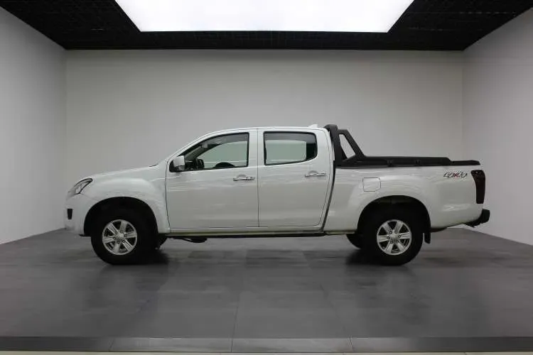 2020 Isuzu LingTuo 2.5T 150HP L4 6MT,autocango,china used car exporter,china ev exporter,chinese used car exporter,chinese used ev exporter