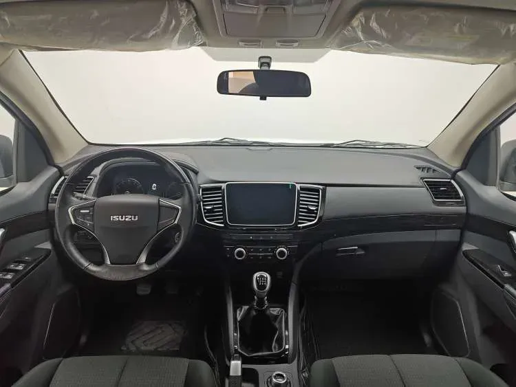 2020 Isuzu LingTuo 2.5T 150HP L4 6MT,autocango,china used car exporter,china ev exporter,chinese used car exporter,chinese used ev exporter