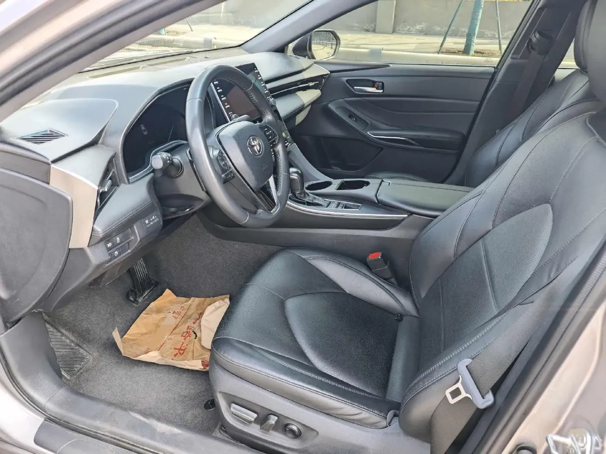 2022 Toyota Avalon 2.5L 209HP L4 8AT,autocango,china used car exporter,china ev exporter,chinese used car exporter,chinese used ev exporter