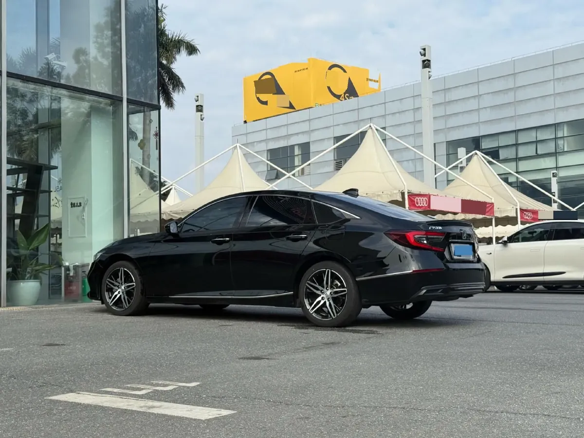 2022 Honda Accord 2.0L 146HP L4 E-CVT Hybrid,autocango,china used car exporter,china ev exporter,chinese used car exporter,chinese used ev exporter