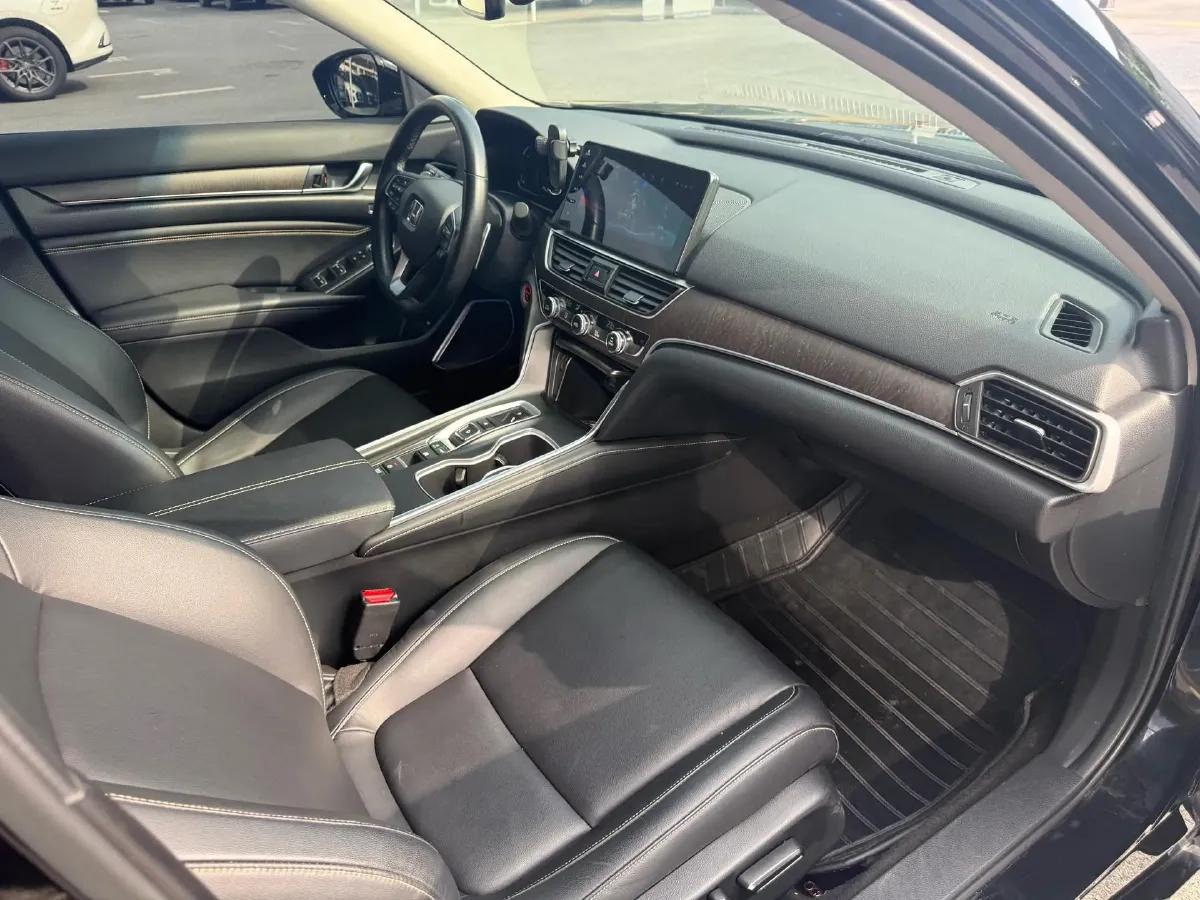 2022 Honda Accord 2.0L 146HP L4 E-CVT Hybrid,autocango,china used car exporter,china ev exporter,chinese used car exporter,chinese used ev exporter