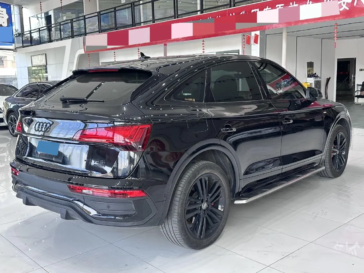 2021 Audi Q5L Sportback 2.0T 252HP L4 7DCT,autocango,china used car exporter,china ev exporter,chinese used car exporter,chinese used ev exporter