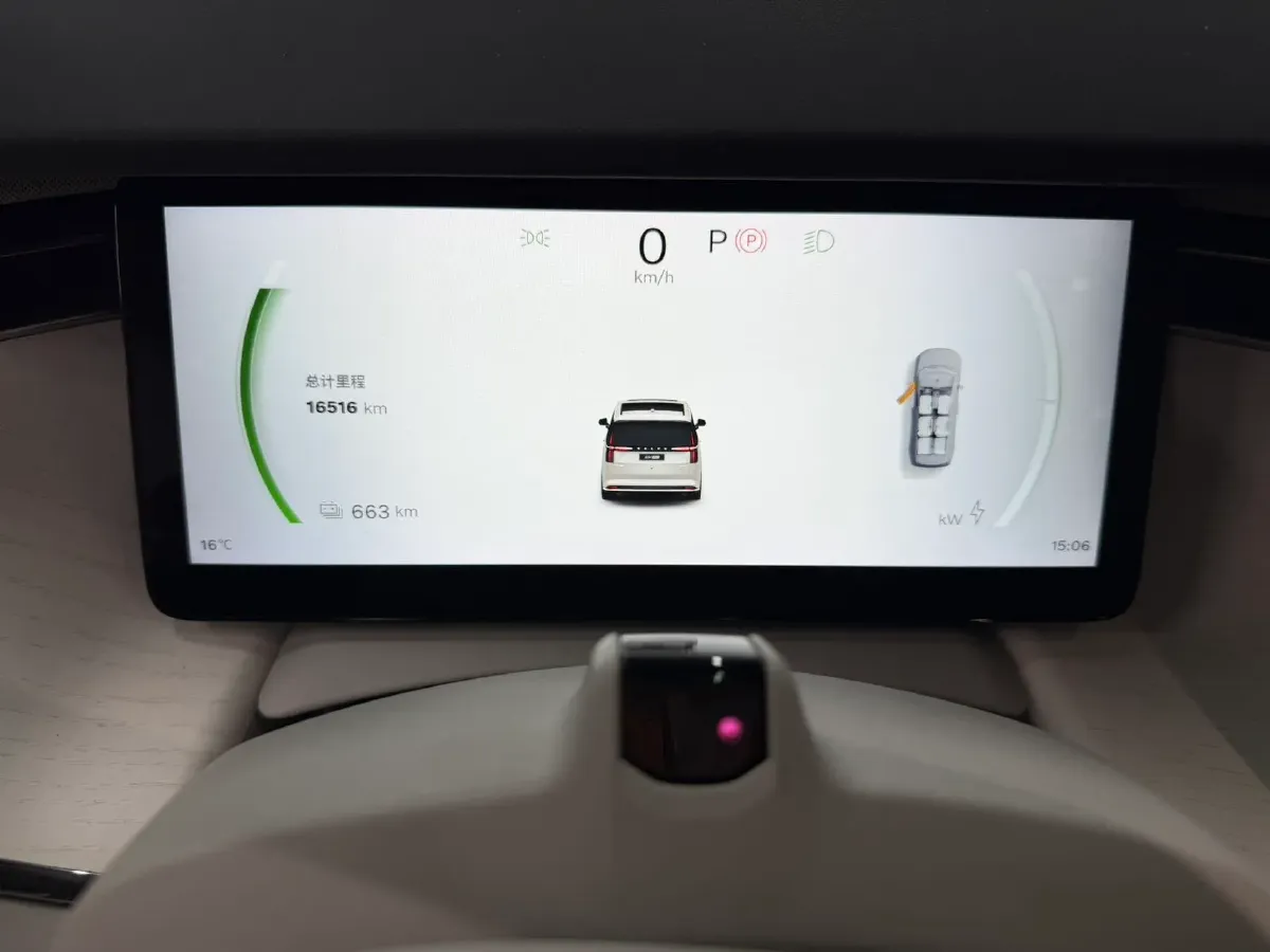 2025 Volvo EM90 BEV 116KWH,autocango,china used car exporter,china ev exporter,chinese used car exporter,chinese used ev exporter