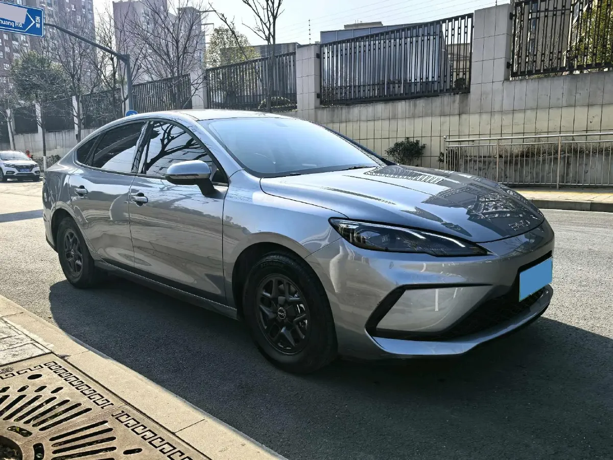 2025 BYD Seal05 DM-i 1.5L 101HP L4 E-CVT PHEV 7.68KWH,autocango,china used car exporter,china ev exporter,chinese used car exporter,chinese used ev exporter