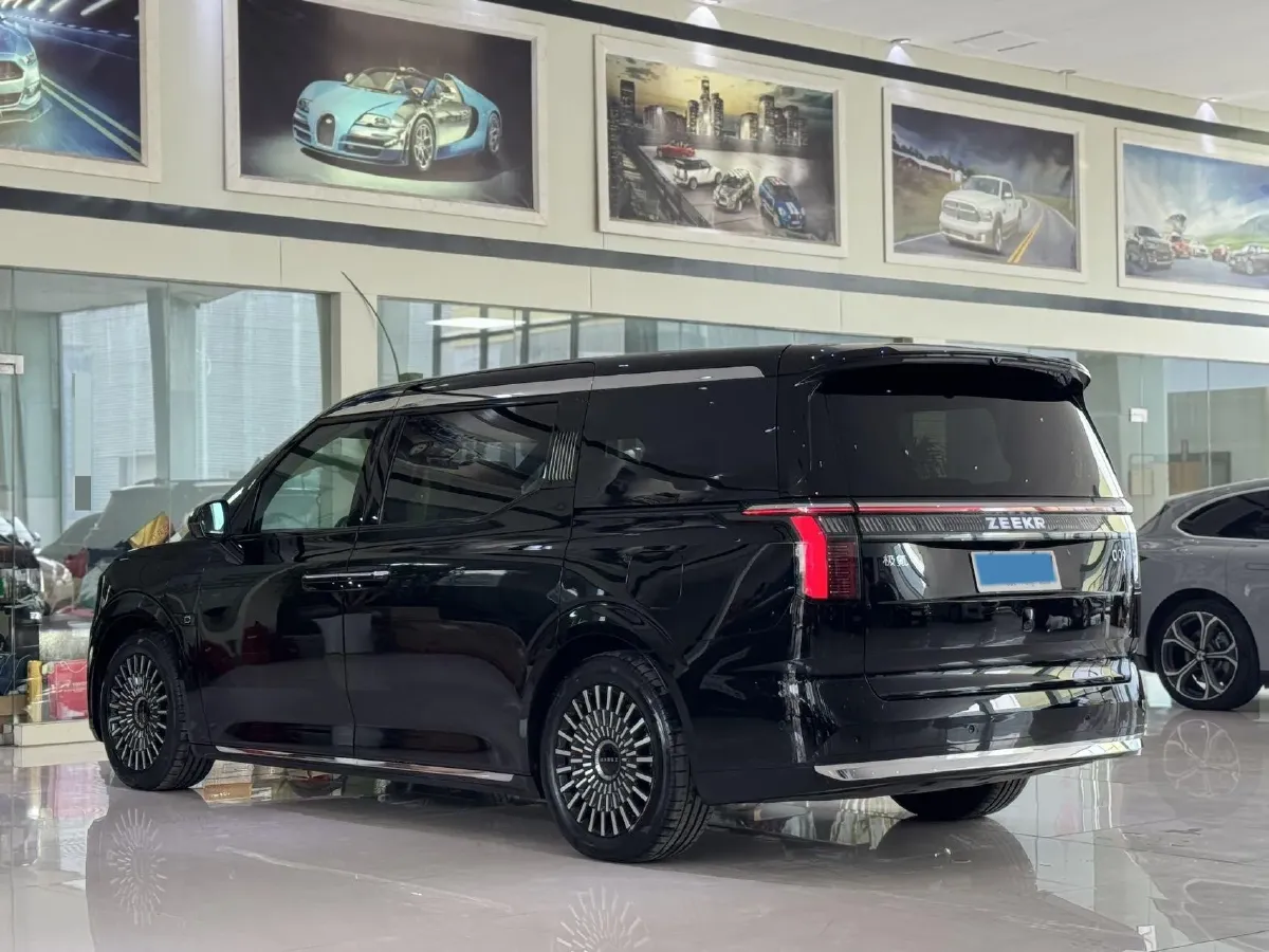 2024 Zeekr 009 BEV 108KWH,autocango,china used car exporter,china ev exporter,chinese used car exporter,chinese used ev exporter