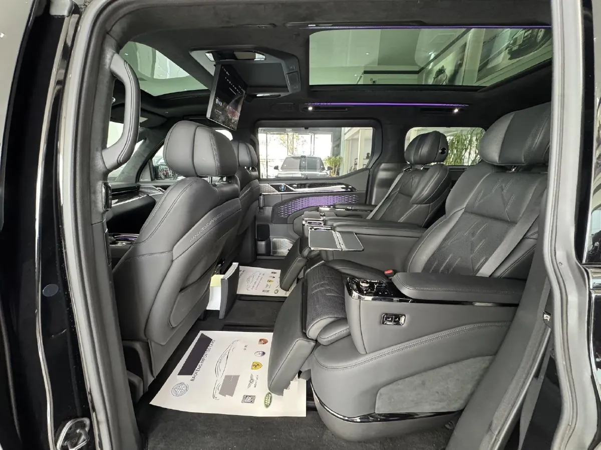 2024 Zeekr 009 BEV 108KWH,autocango,china used car exporter,china ev exporter,chinese used car exporter,chinese used ev exporter