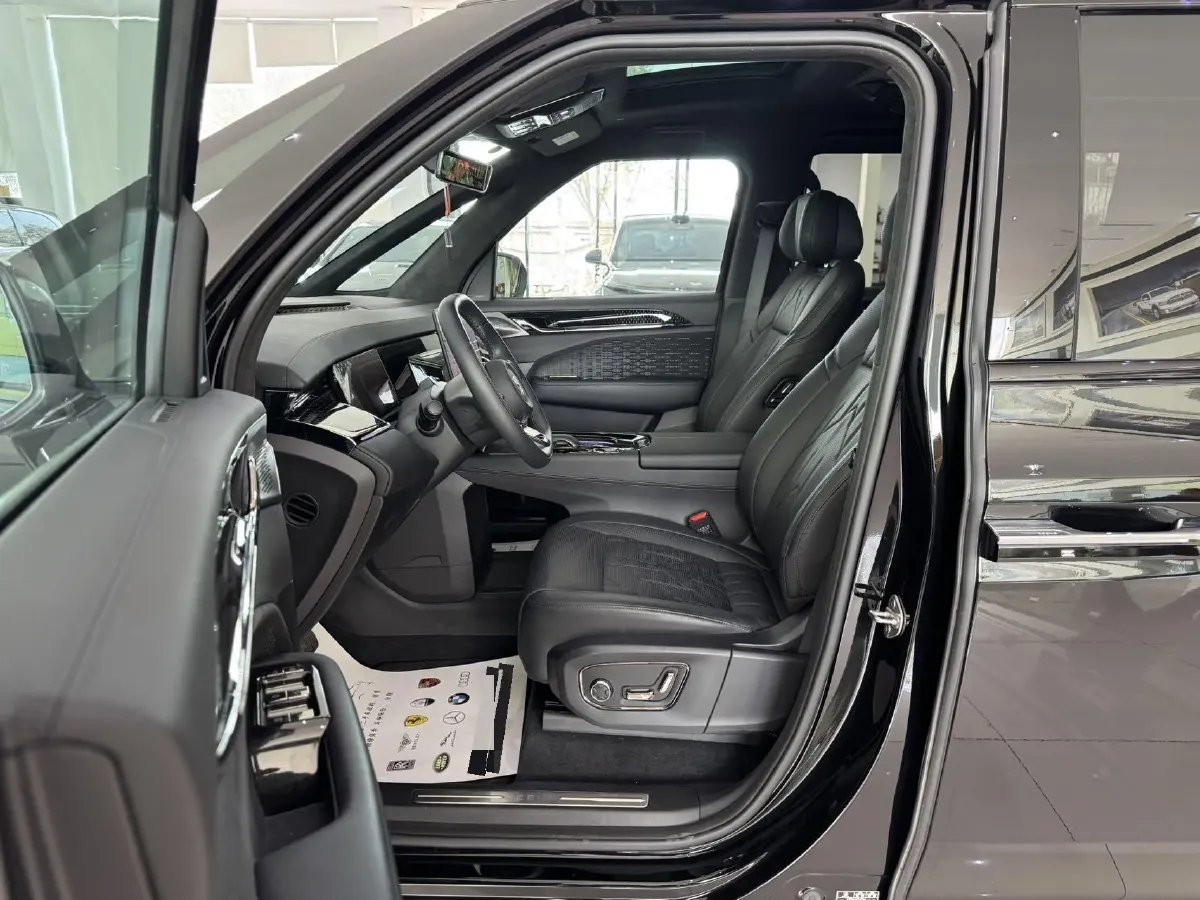 2024 Zeekr 009 BEV 108KWH,autocango,china used car exporter,china ev exporter,chinese used car exporter,chinese used ev exporter