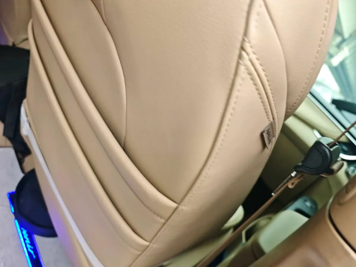 2025 Buick GL8 2.0T 237HP L4 9AT,autocango,china used car exporter,china ev exporter,chinese used car exporter,chinese used ev exporter