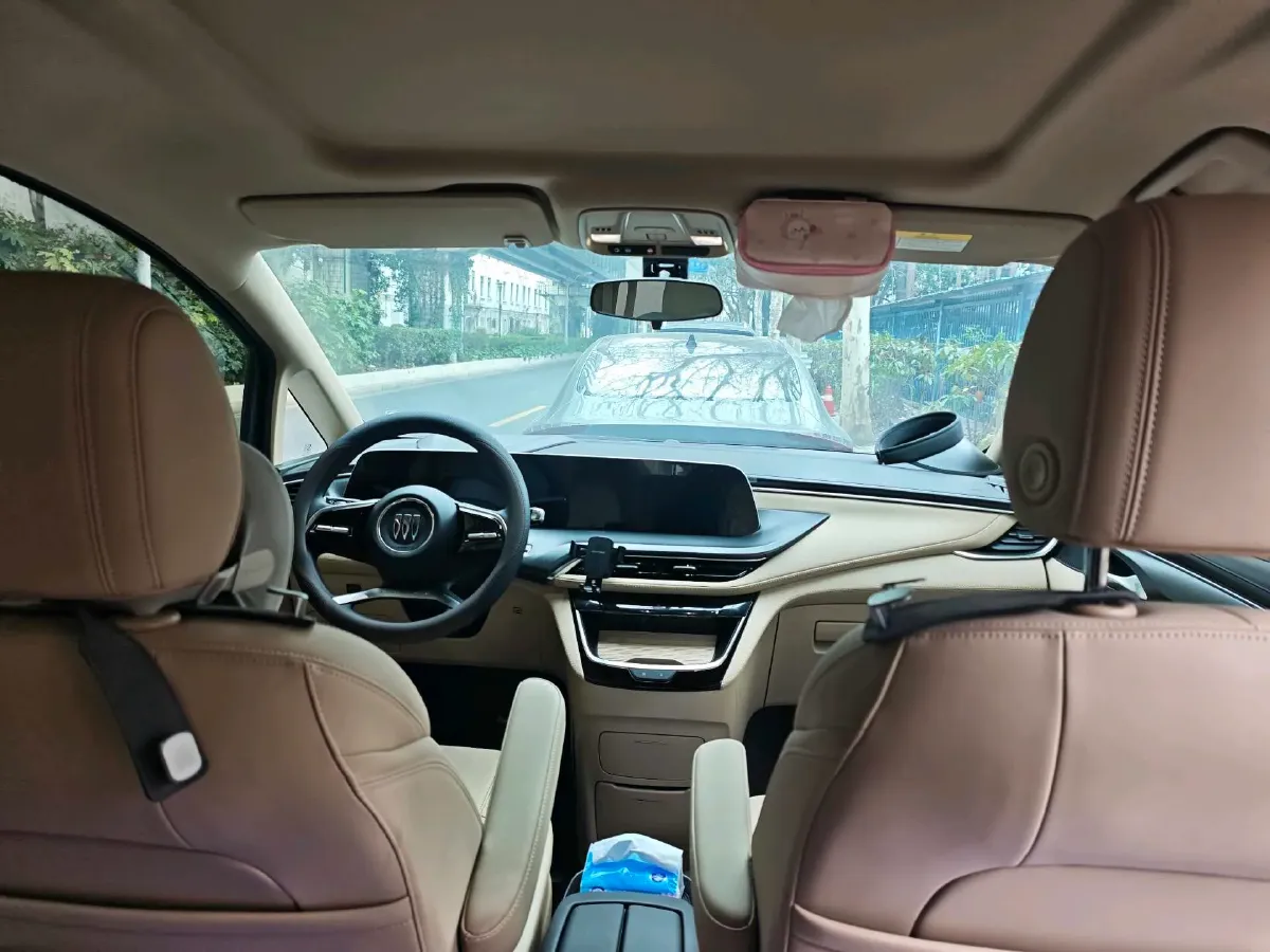 2025 Buick GL8 2.0T 237HP L4 9AT,autocango,china used car exporter,china ev exporter,chinese used car exporter,chinese used ev exporter