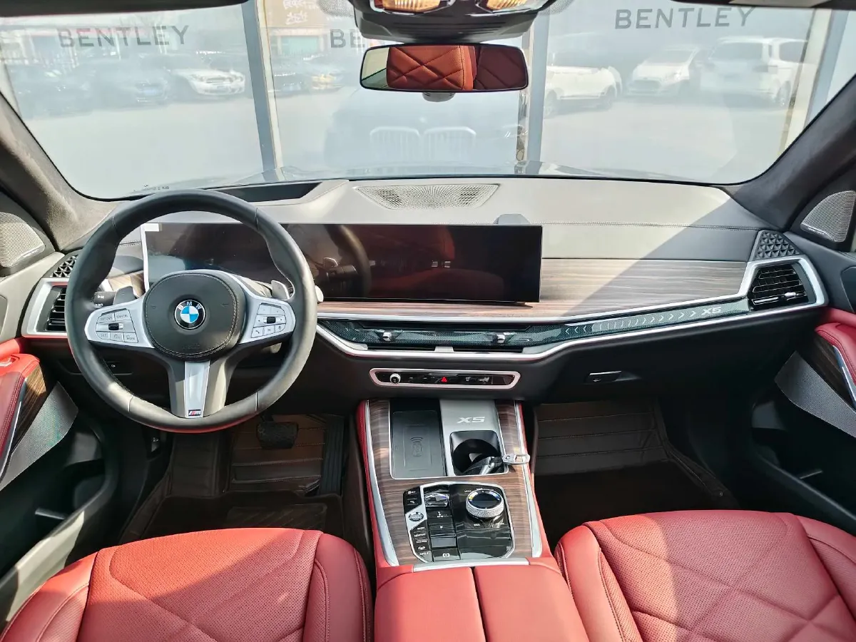 2023 BMW X5 3.0T 381HP L6 8AT,autocango,china used car exporter,china ev exporter,chinese used car exporter,chinese used ev exporter