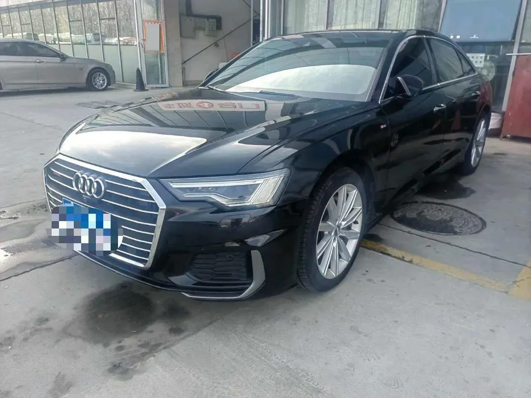 2020 Audi A6L 2.0T 224HP L4 7DCT,autocango,china used car exporter,china ev exporter,chinese used car exporter,chinese used ev exporter
