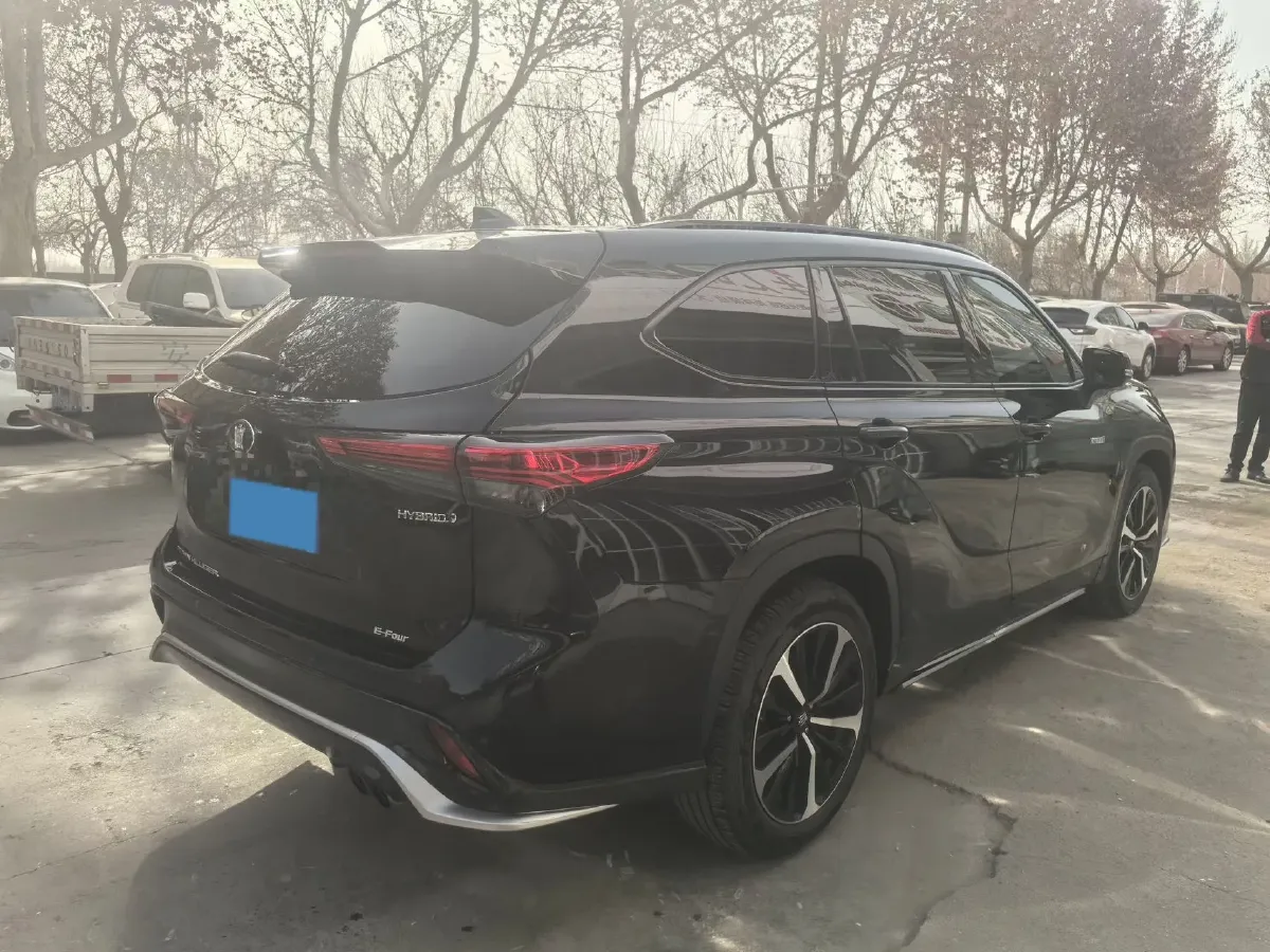 2021 Toyota Crown Kluger 2.5L 192HP L4 E-CVT Hybrid,autocango,china used car exporter,china ev exporter,chinese used car exporter,chinese used ev exporter