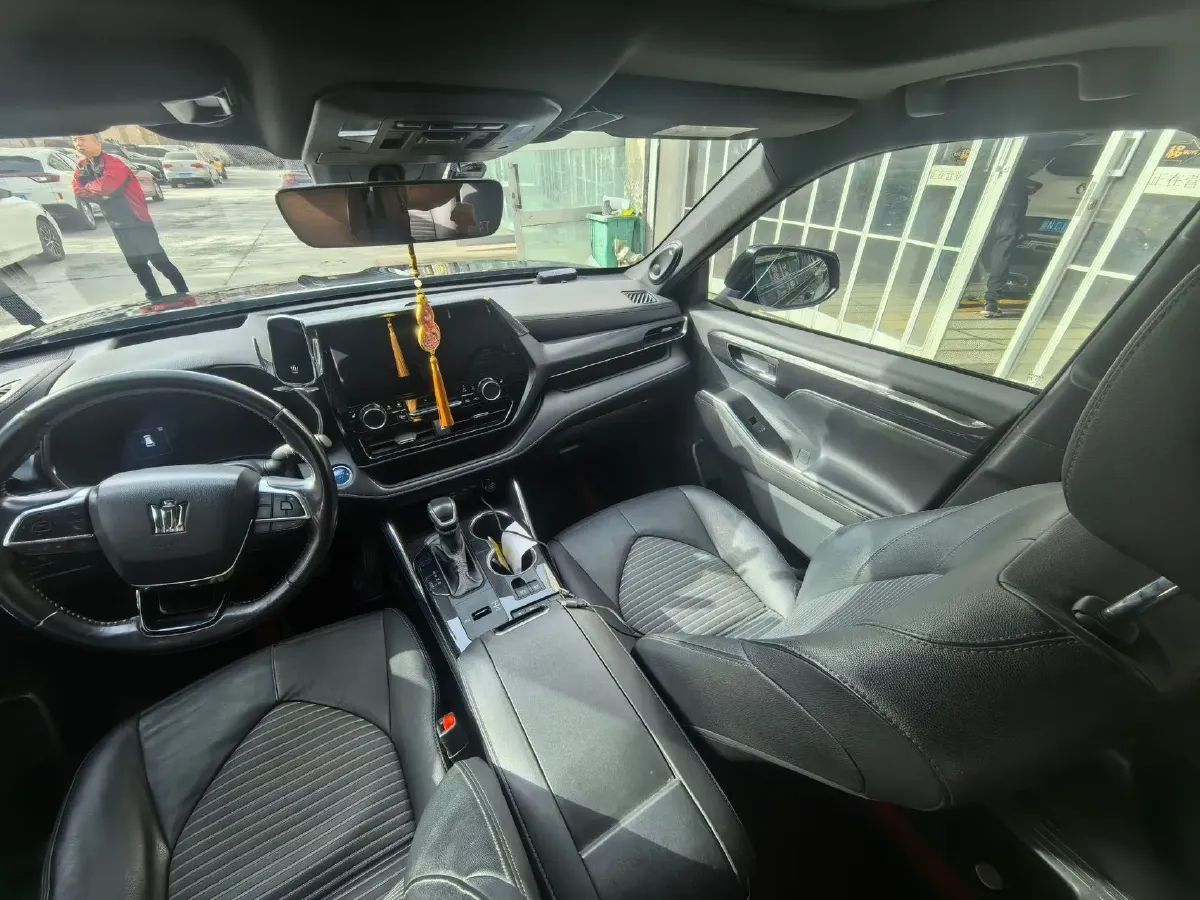 2021 Toyota Crown Kluger 2.5L 192HP L4 E-CVT Hybrid,autocango,china used car exporter,china ev exporter,chinese used car exporter,chinese used ev exporter