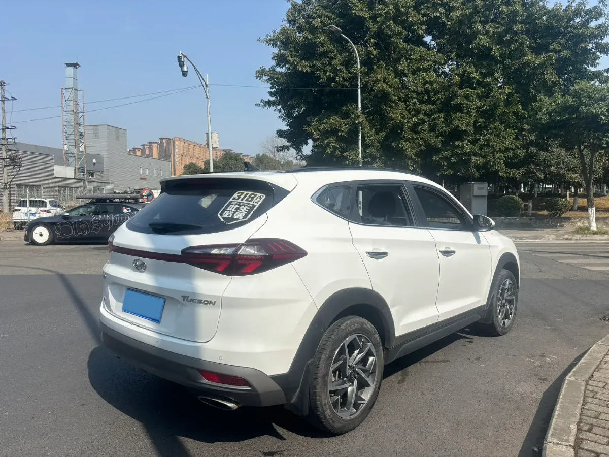 2020 Hyundai Tucson 1.6T 177HP L4 7DCT,autocango,china used car exporter,china ev exporter,chinese used car exporter,chinese used ev exporter