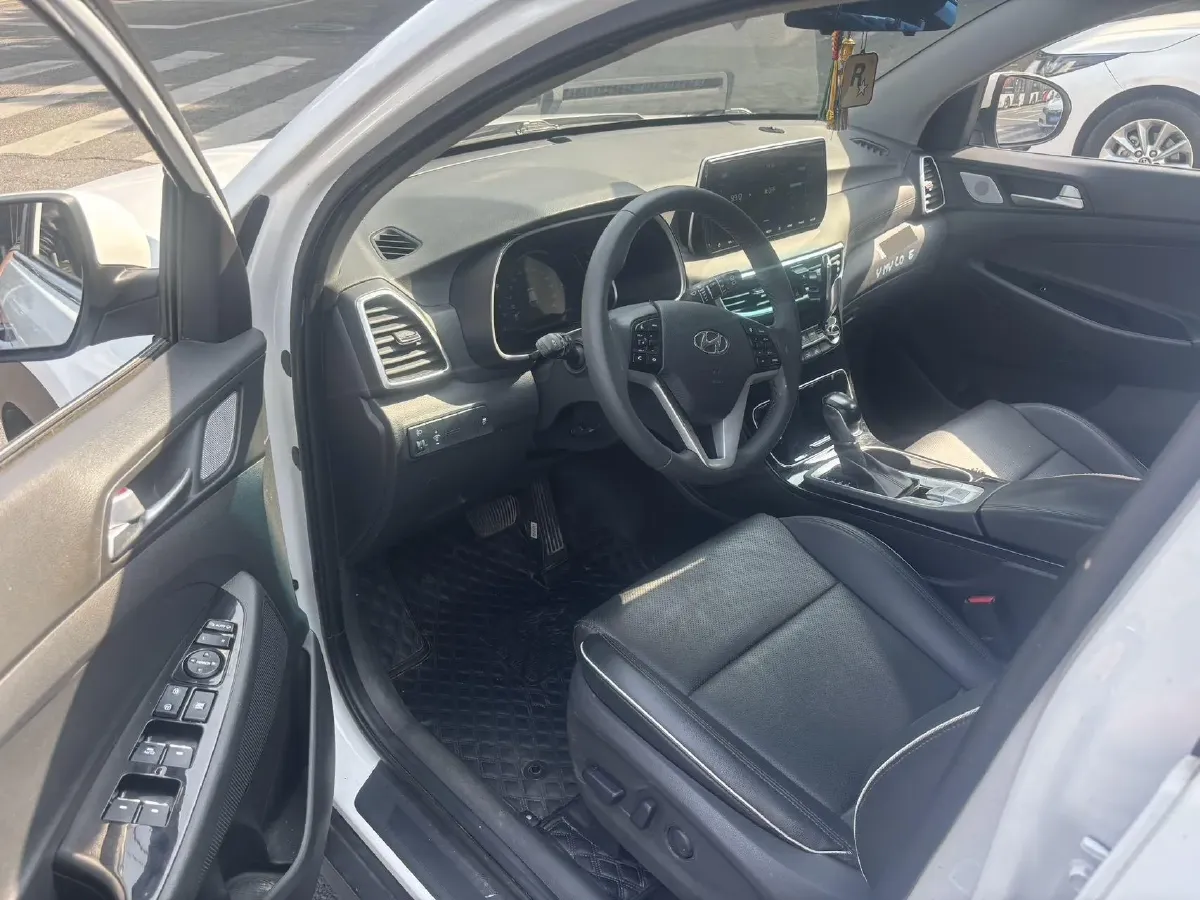 2020 Hyundai Tucson 1.6T 177HP L4 7DCT,autocango,china used car exporter,china ev exporter,chinese used car exporter,chinese used ev exporter