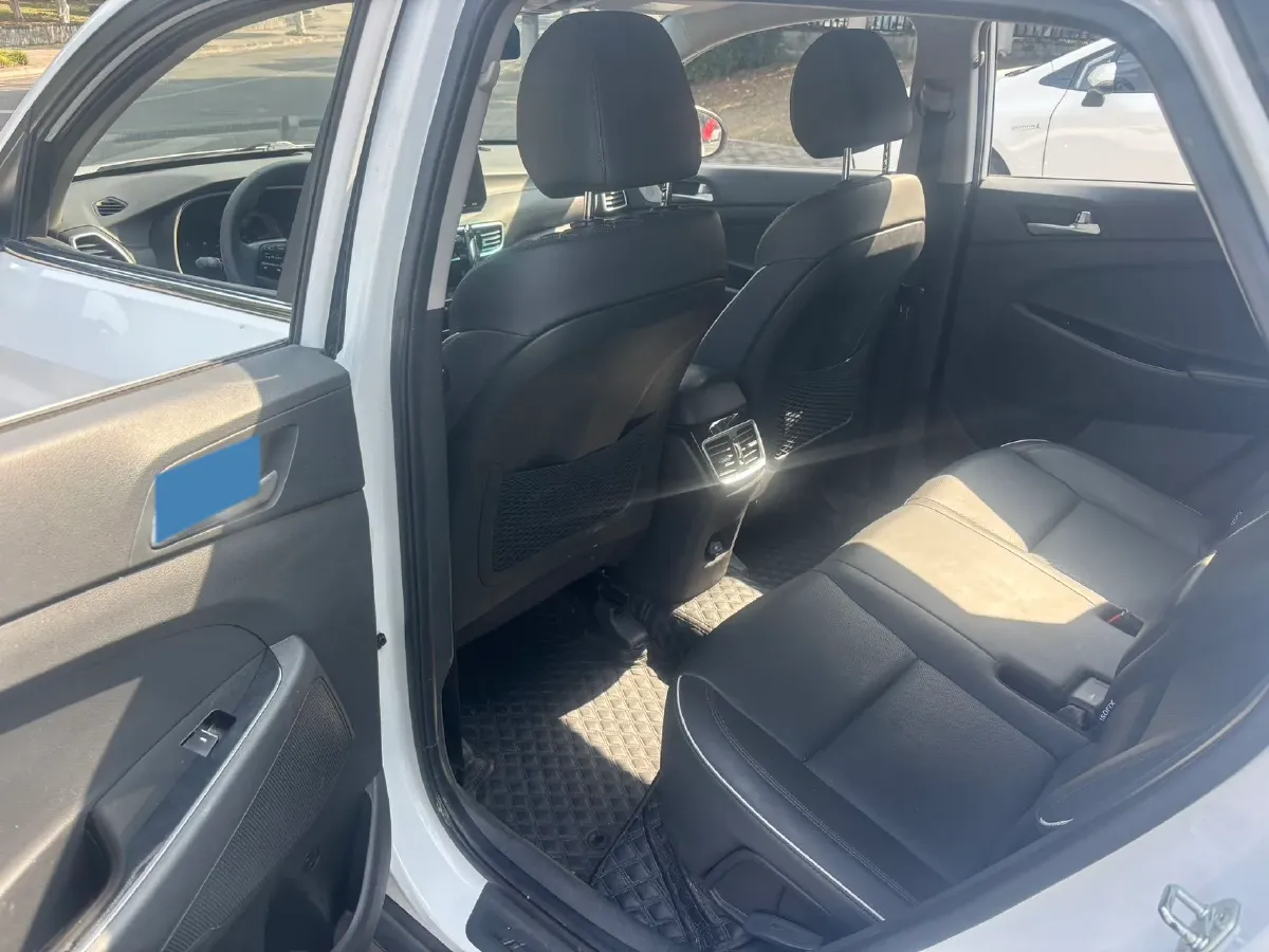 2020 Hyundai Tucson 1.6T 177HP L4 7DCT,autocango,china used car exporter,china ev exporter,chinese used car exporter,chinese used ev exporter