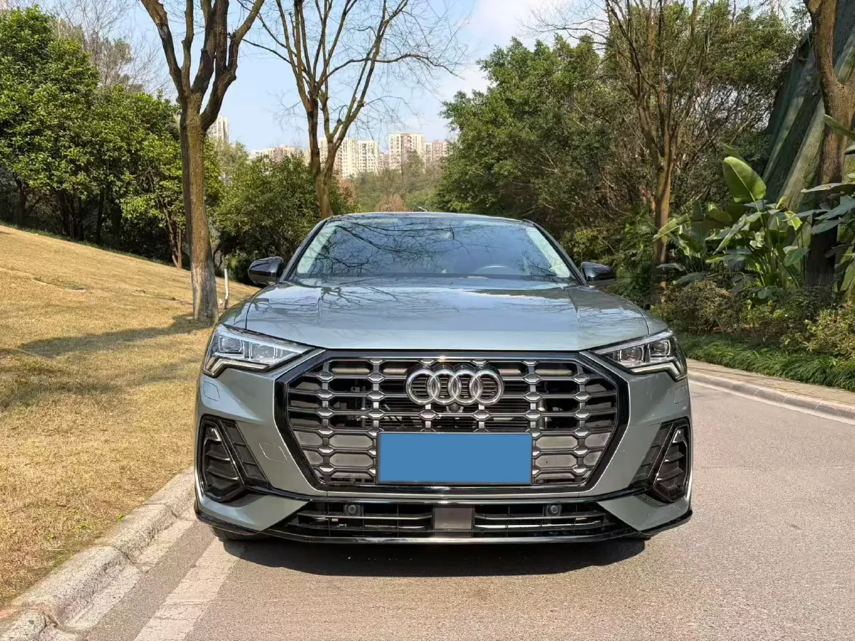 2020 Audi Q3 Sportback 2.0T 220HP L4 7DCT,autocango,china used car exporter,china ev exporter,chinese used car exporter,chinese used ev exporter