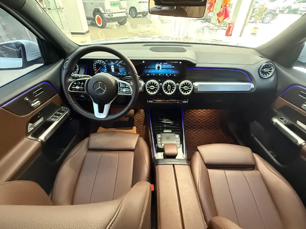 2021 Mercedes-Benz GLB Class 1.3T 163HP L4 7DCT,autocango,china used car exporter,china ev exporter,chinese used car exporter,chinese used ev exporter